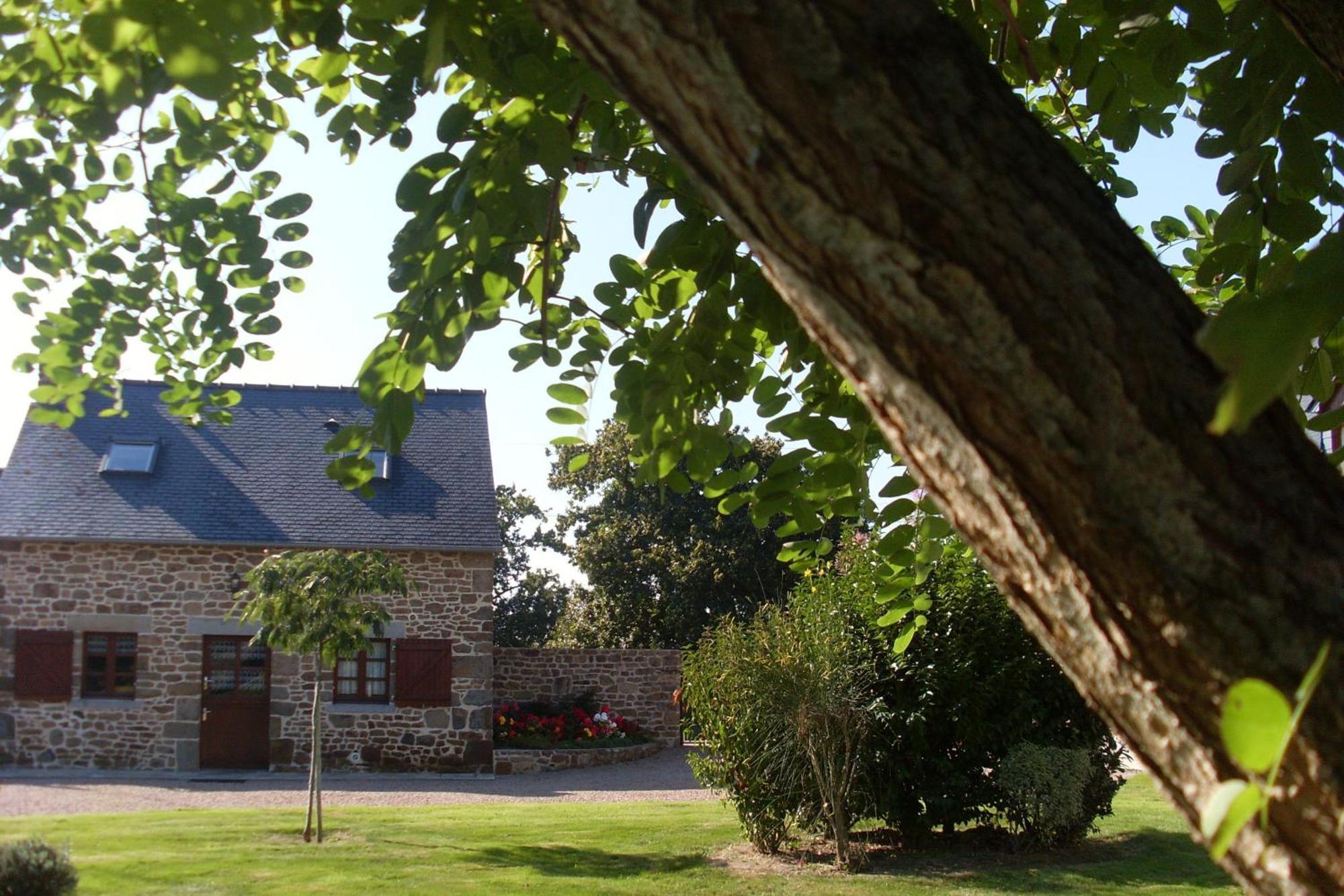 Chambres D'Hotes Les Sageais Baguer-Morvan Bagian luar foto